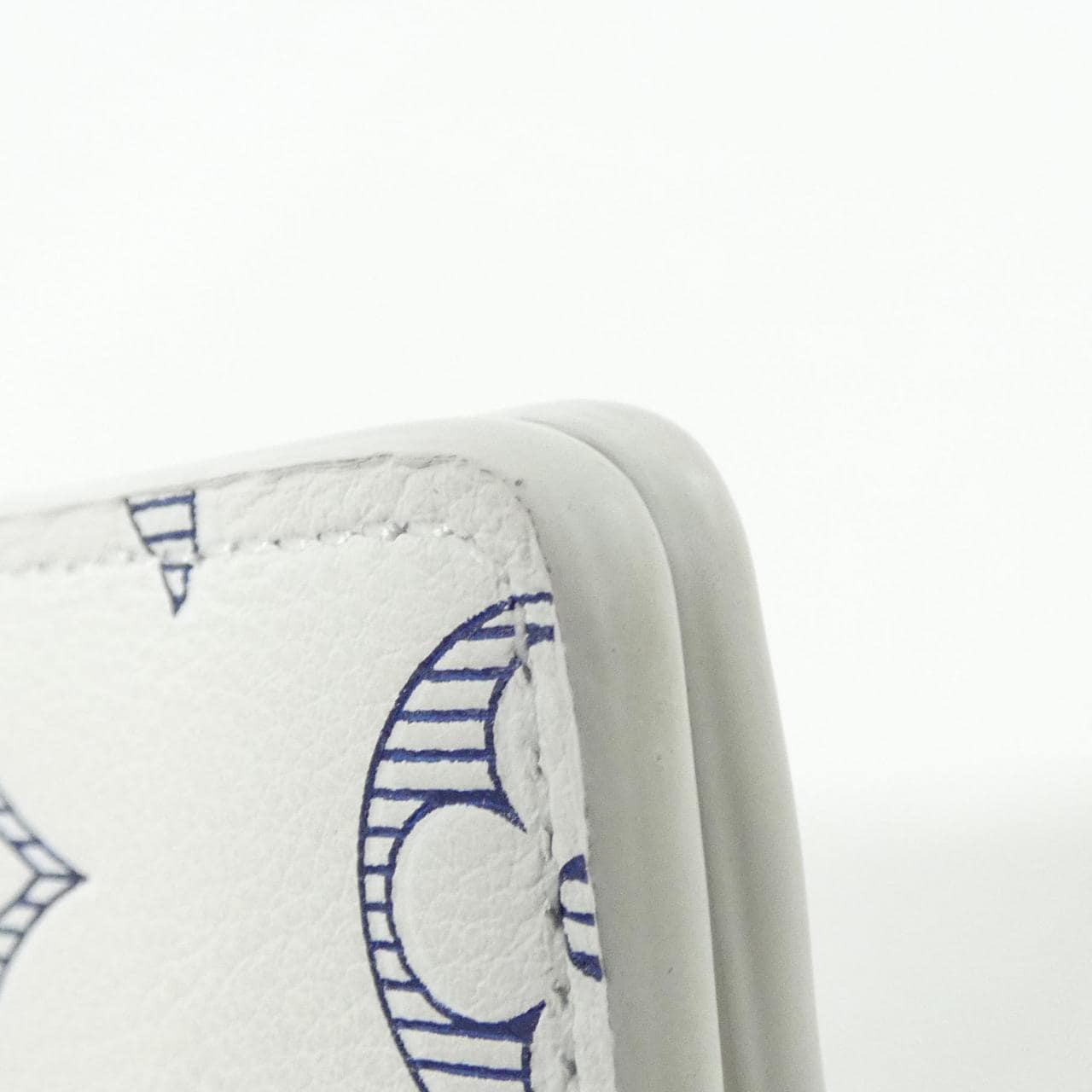 LOUIS VUITTON M83377 卡片套 Monogram 3