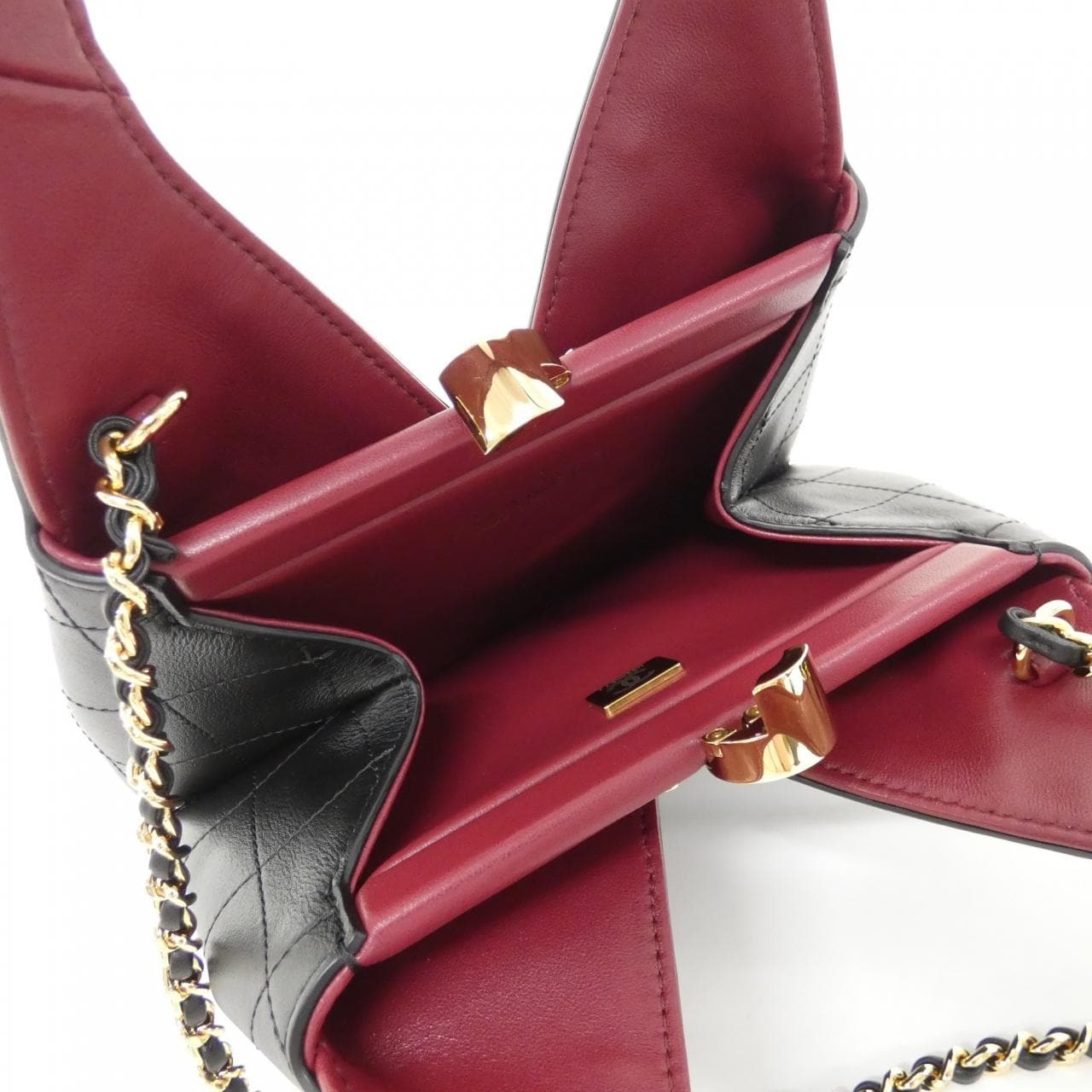 CHANEL AS6392 Handbag 5
