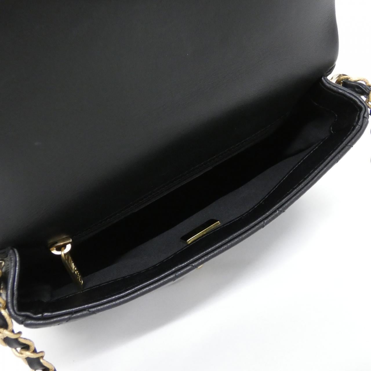 CHANEL AS4263 肩背包 羊皮 6