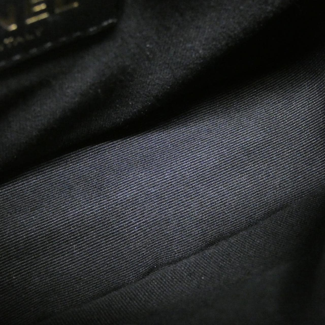 CHANEL AS4263 肩背包 羊皮 7