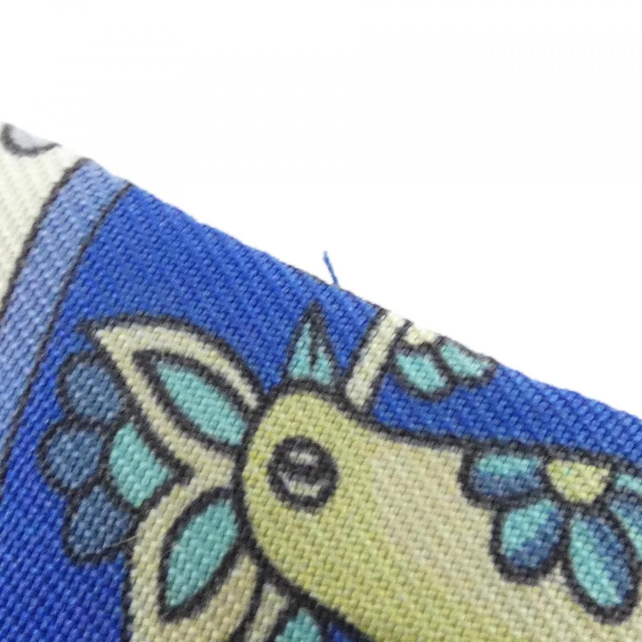 HERMES Scarf 4