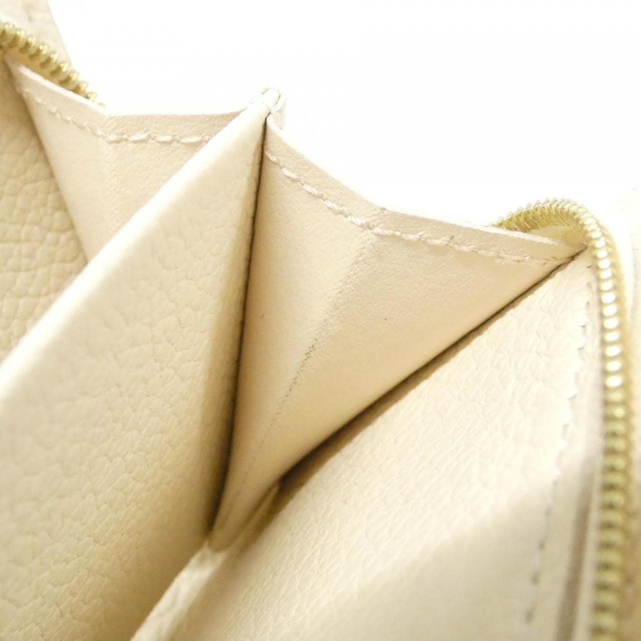 LOUIS VUITTON M81071 Wallet Monogram 6
