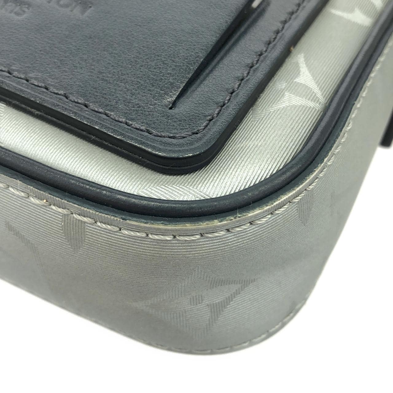 LOUIS VUITTON M44169 Shoulder Monogram 3