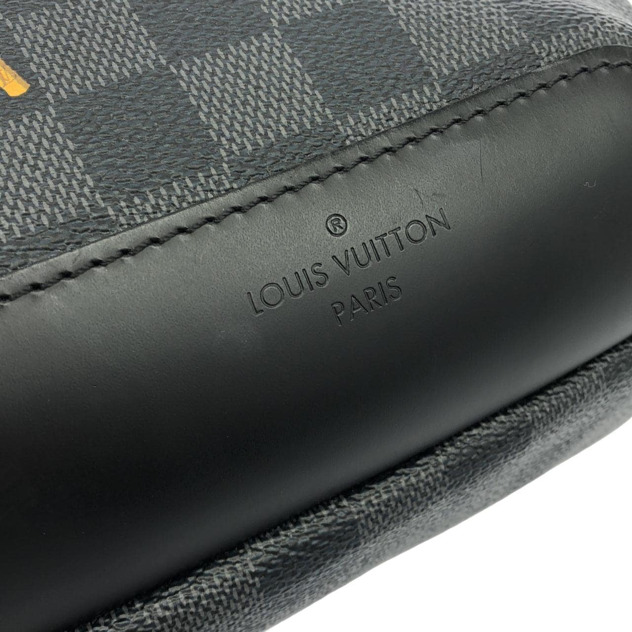 LOUIS VUITTON Avenue N41056 Shoulder Damier 4
