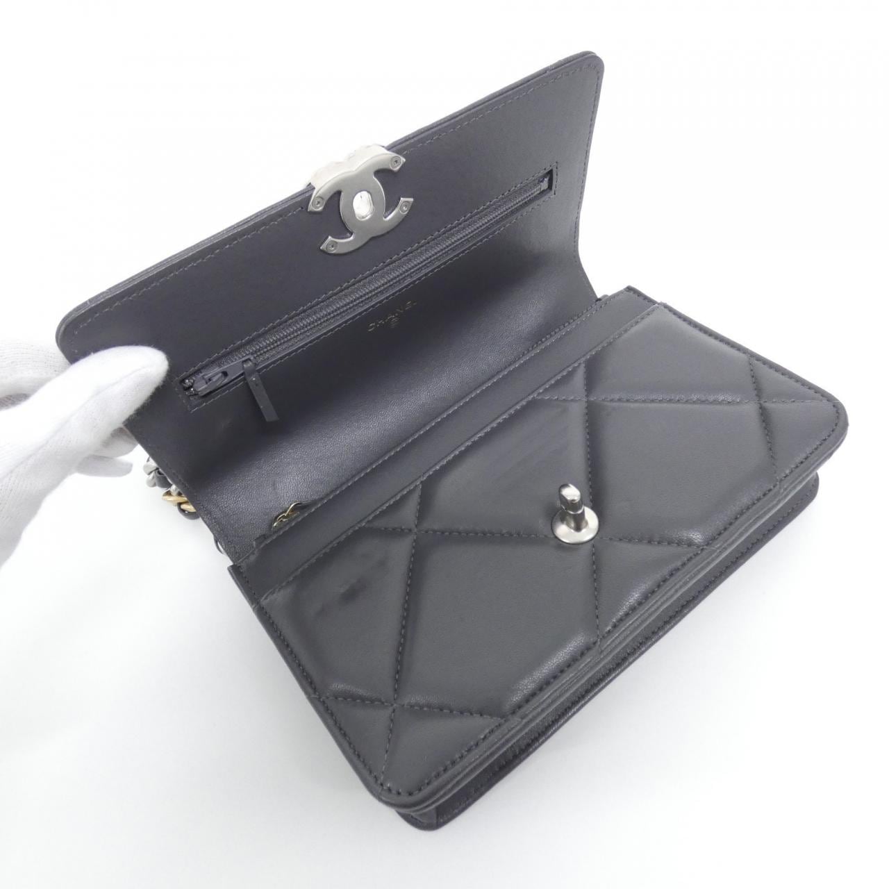 CHANEL Chanel 19 AP3267 銀包 羊皮 7