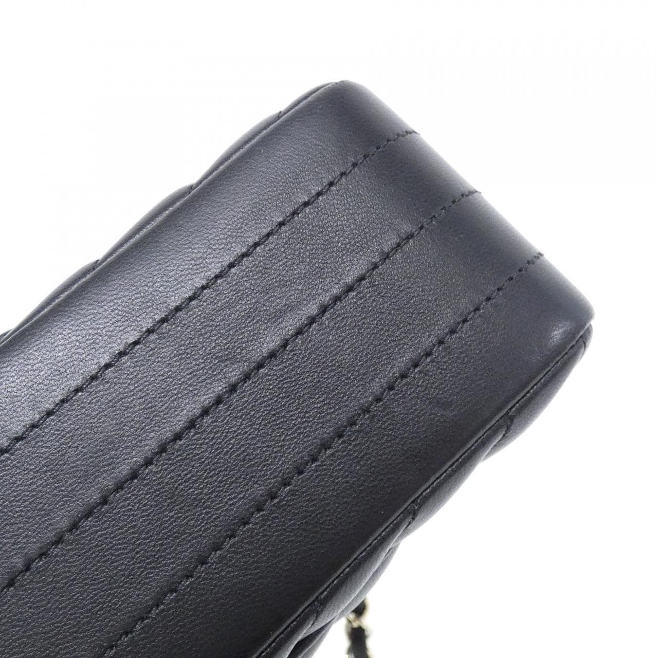 CHANEL Boy Chanel 69900 Shoulder Lambskin 3