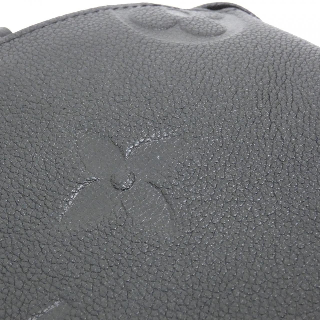 LOUIS VUITTON M45811 Handbag Monogram 4