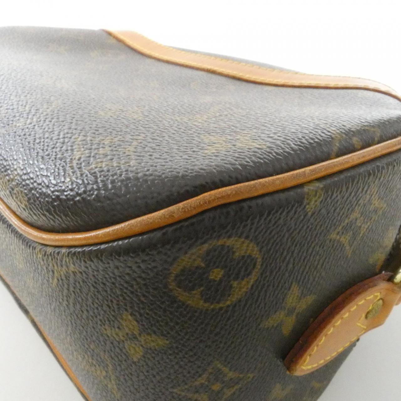 LOUIS VUITTON Blois M51221 Shoulder Monogram 3