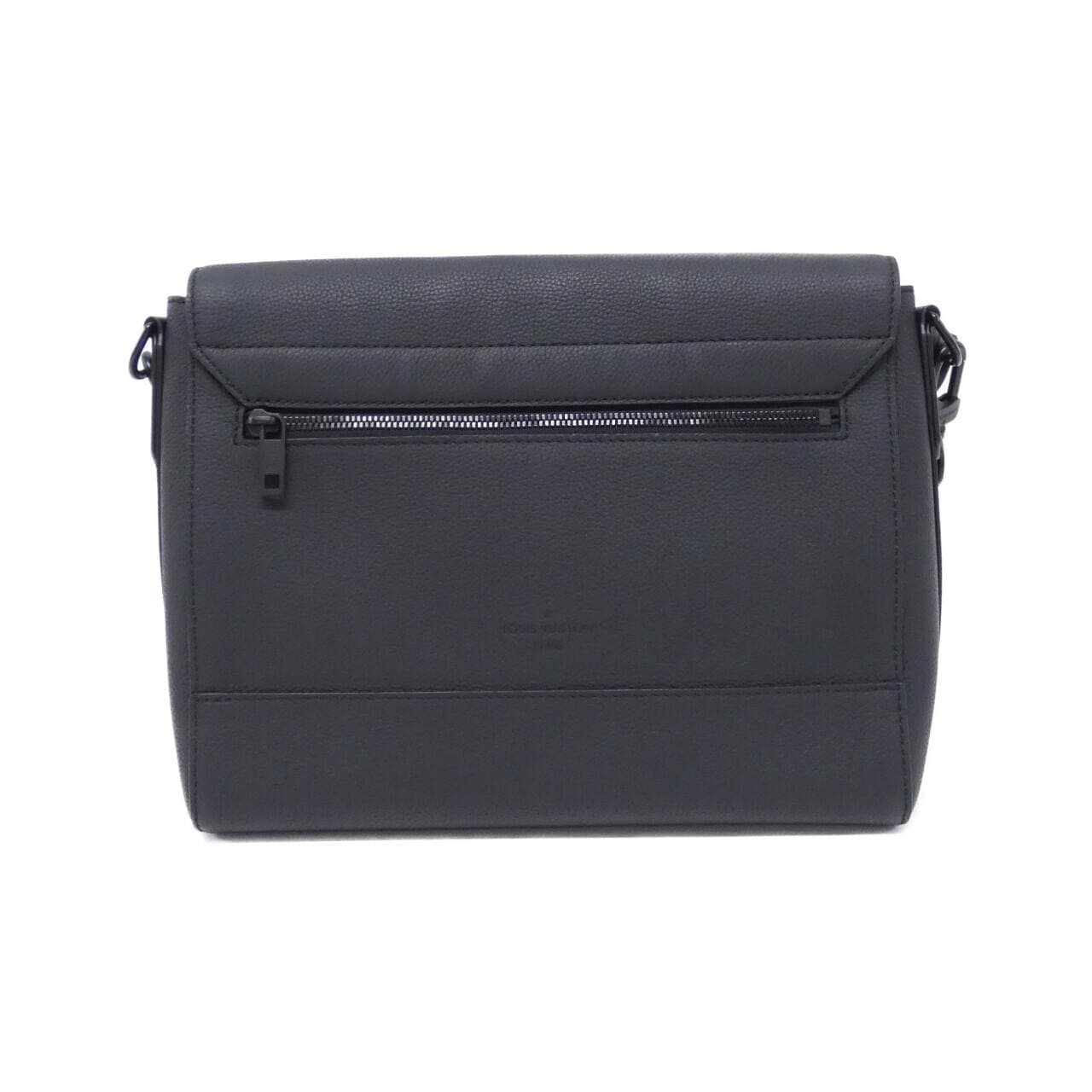 LOUIS VUITTON M57080 Shoulder Lambskin 2