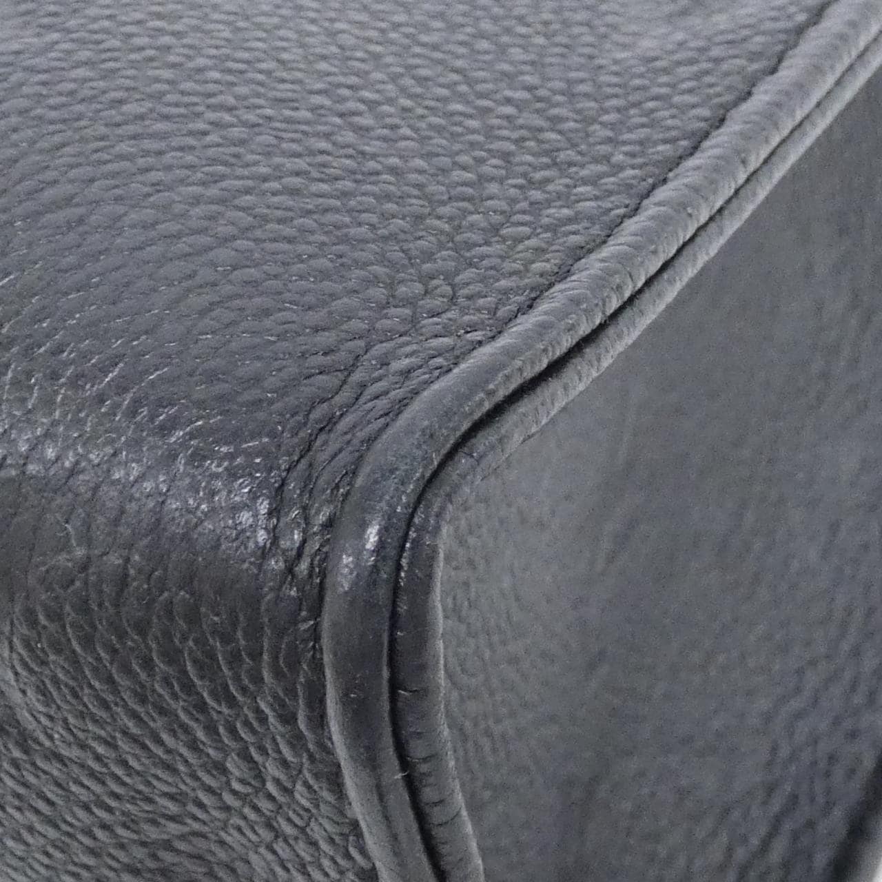 LOUIS VUITTON OnTheGo M45653 Handbag Monogram 2