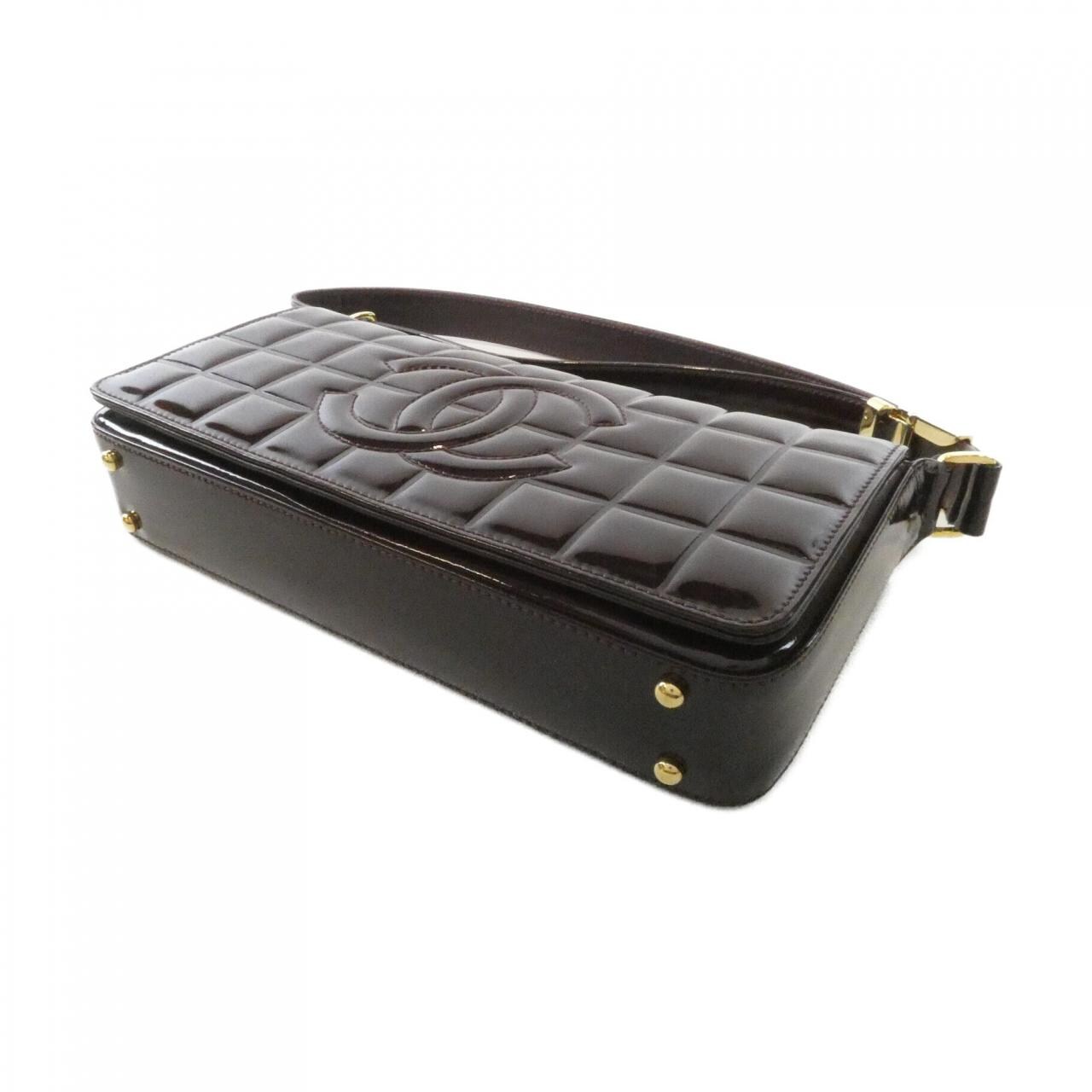 CHANEL 17370 肩背包 漆皮 3