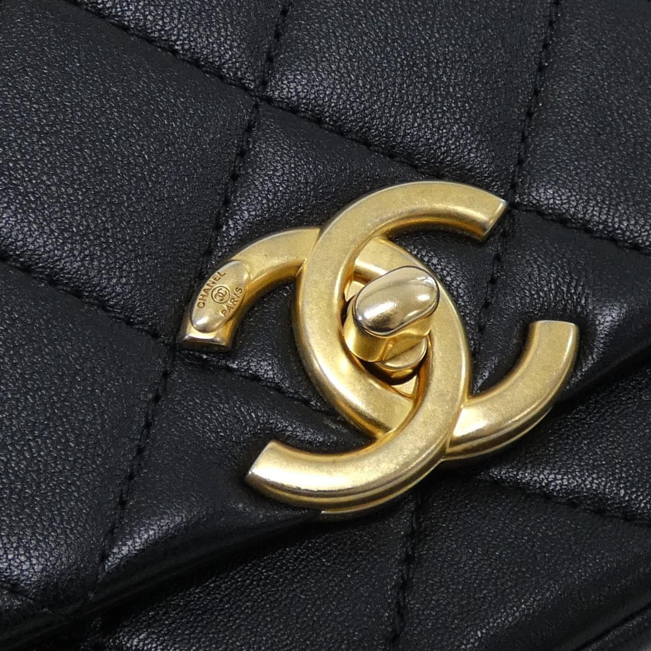 CHANEL AS2388 Handbag Lambskin 5