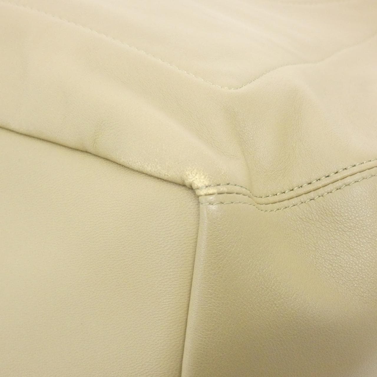 LOEWE A914Q37X01 手提包 羊皮 3
