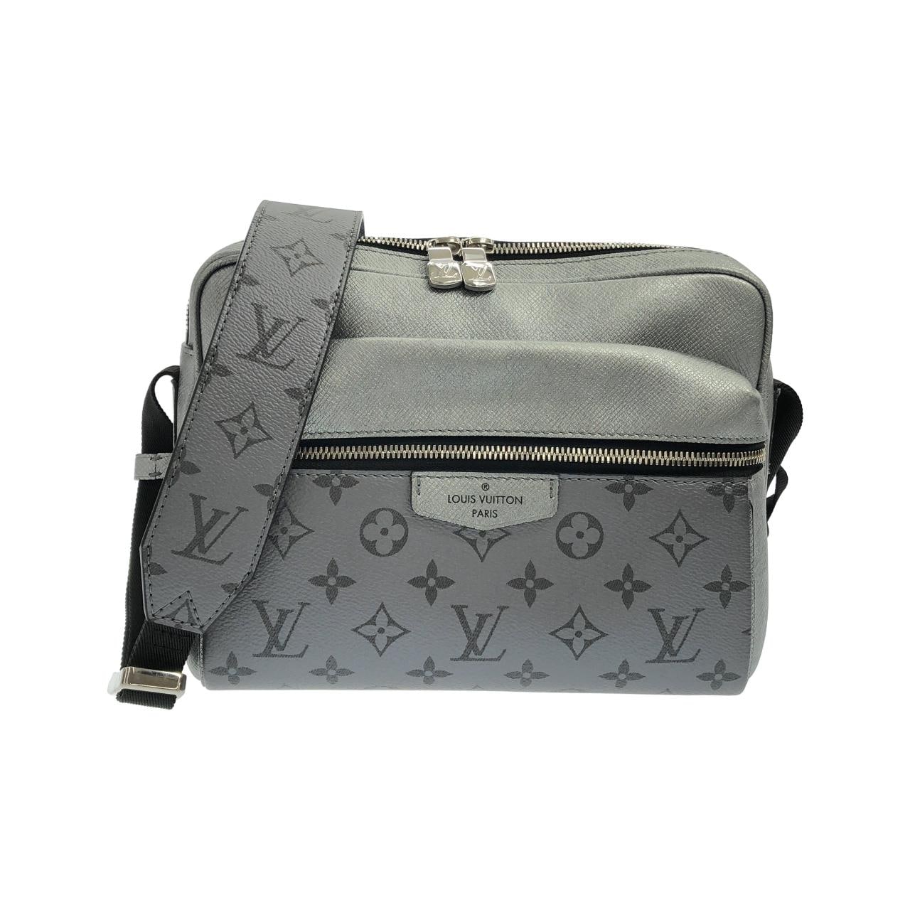 LOUIS VUITTON M30830 Shoulder Canvas