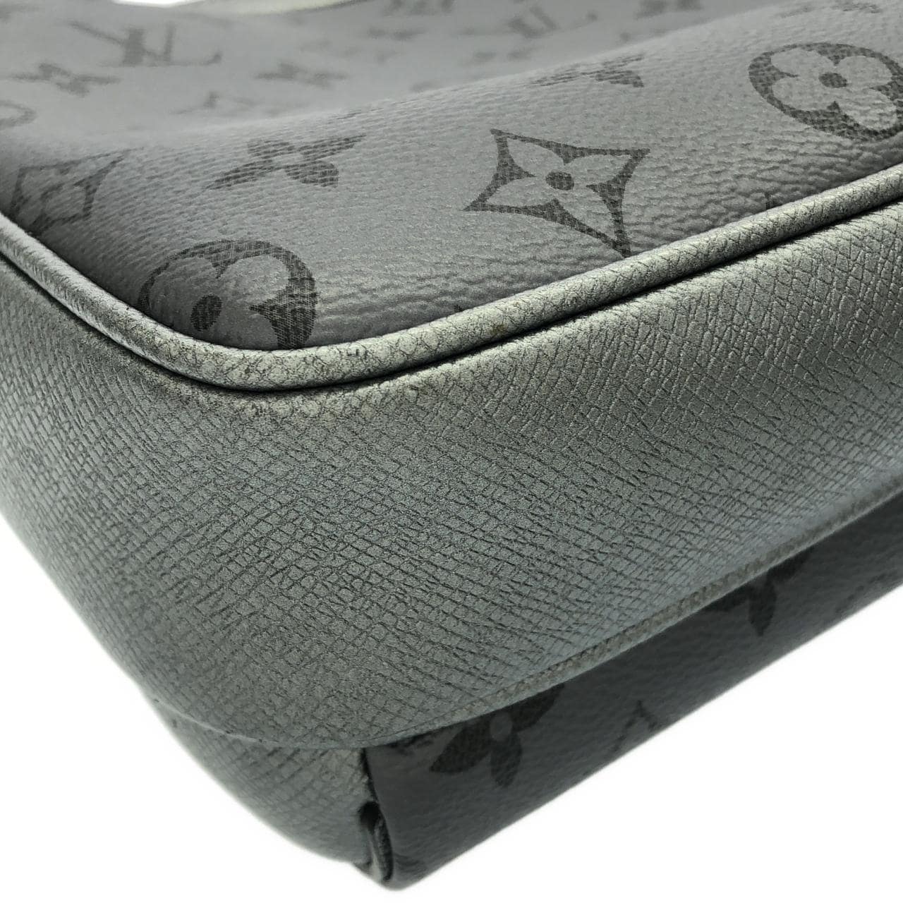 LOUIS VUITTON M30830 Shoulder Canvas 3
