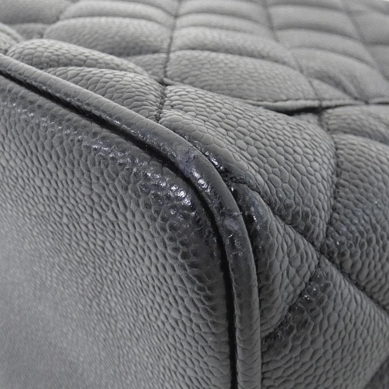 CHANEL Matelasse 1804 Handbag Grained Calfskin 4