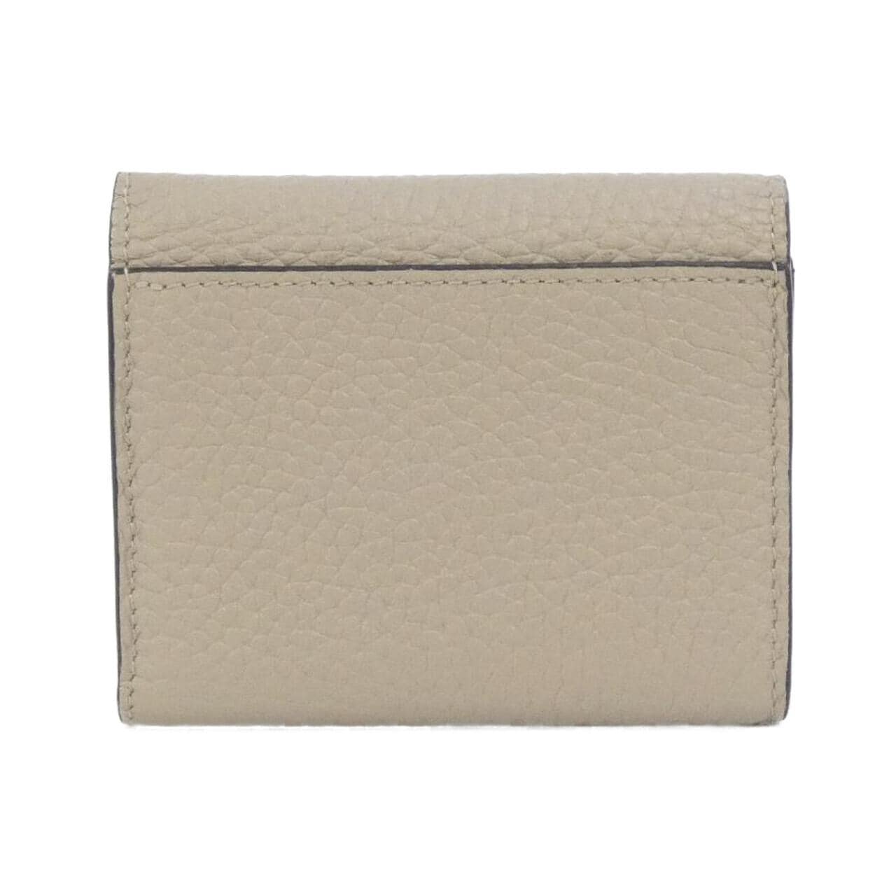 LOUIS VUITTON Capucines M68747 Wallet 2
