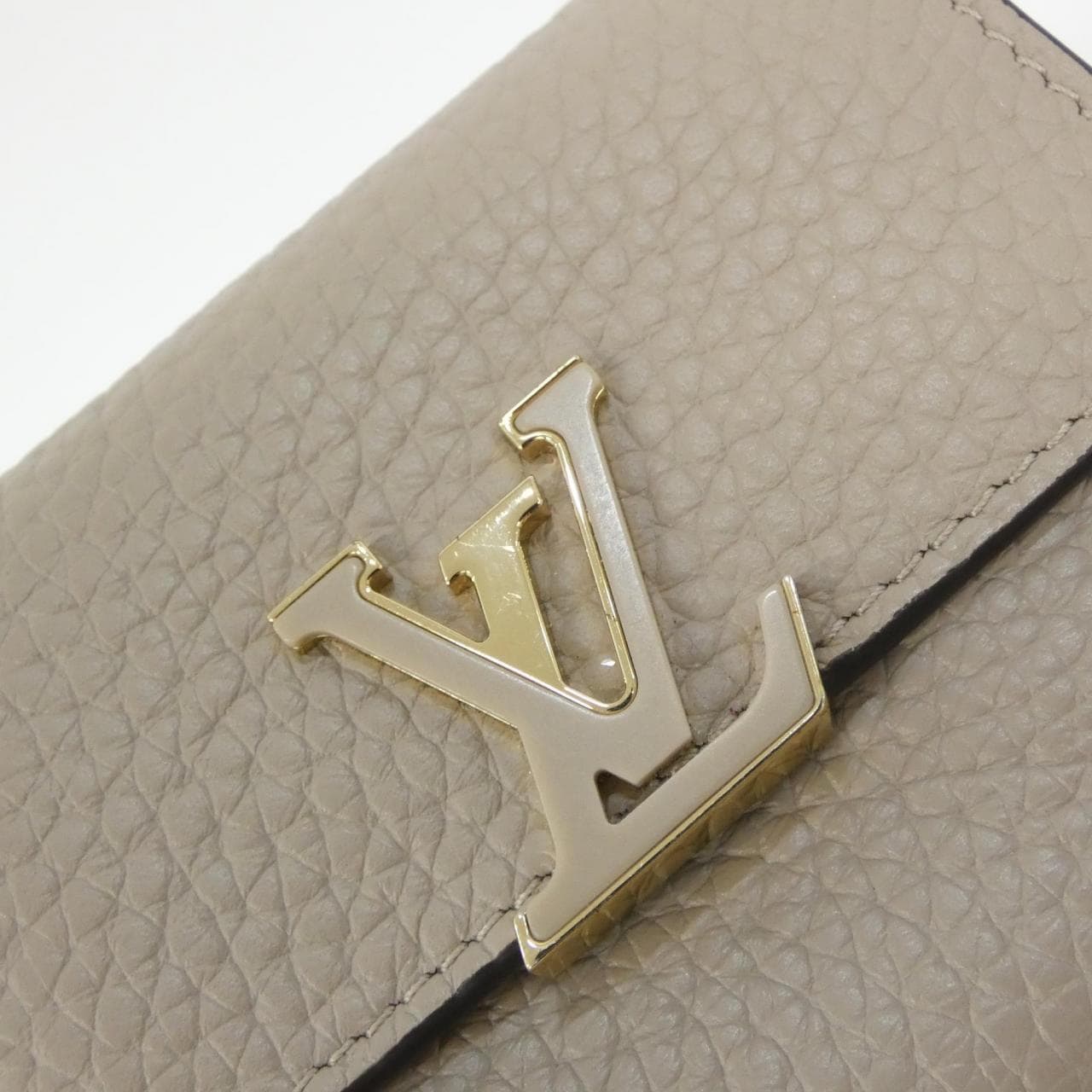 LOUIS VUITTON Capucines M68747 Wallet 4