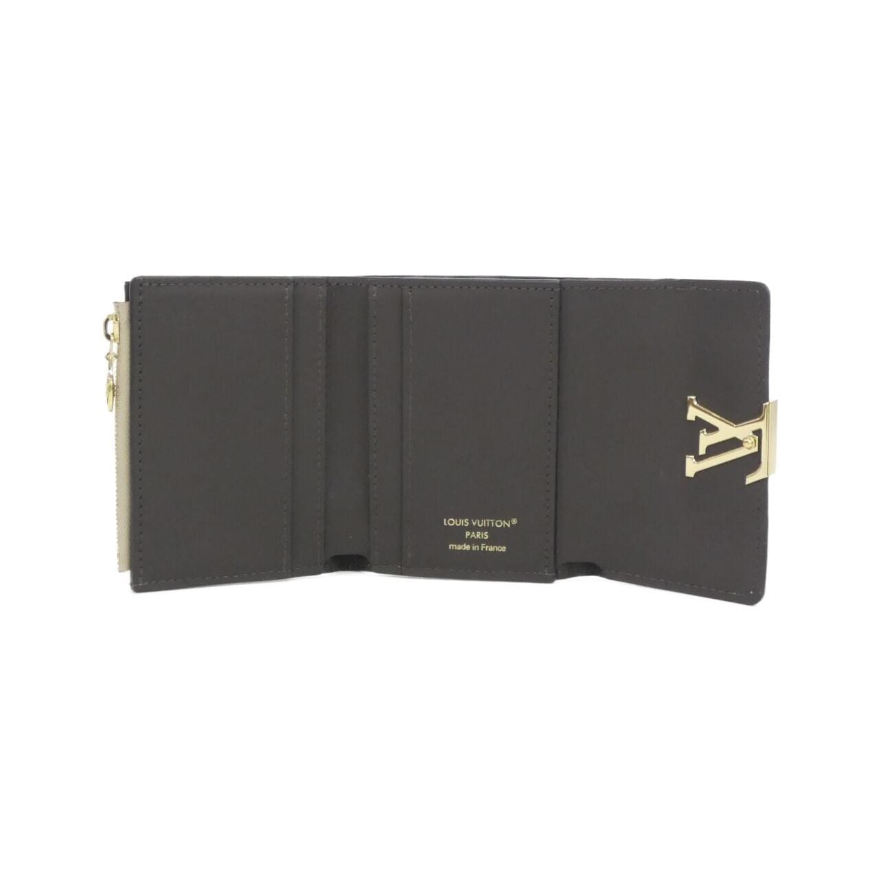 LOUIS VUITTON Capucines M68747 Wallet 5