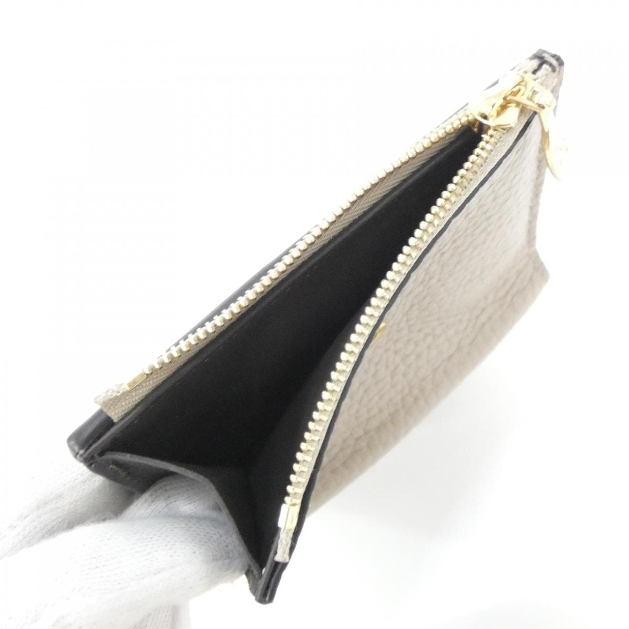 LOUIS VUITTON Capucines M68747 Wallet 7