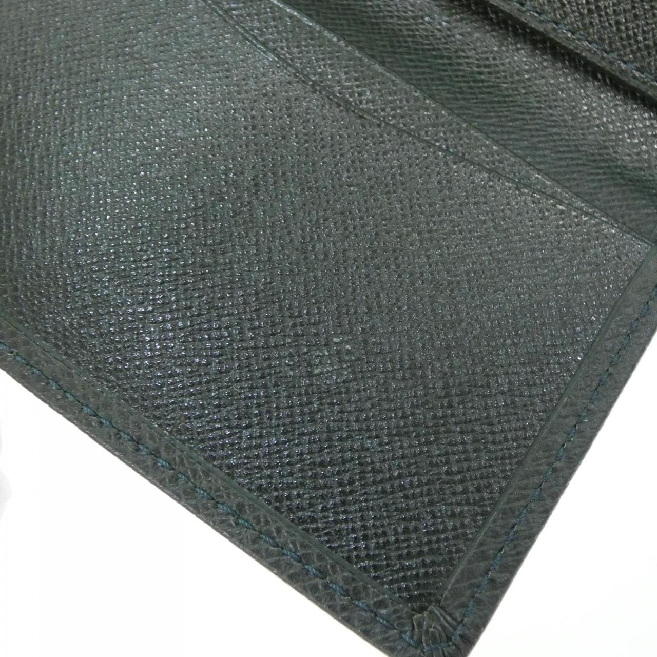 LOUIS VUITTON M30514 Card Case 5