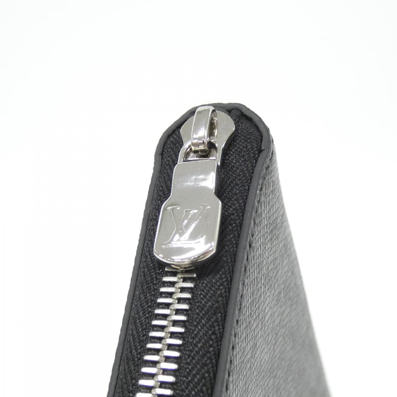 LOUIS VUITTON M30503 Wallet 4