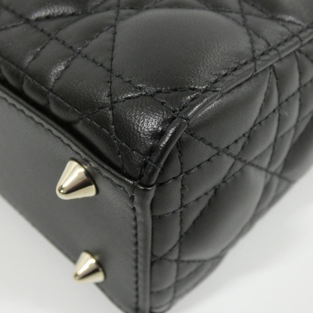 DIOR Lady Dior M0538ONGE Handbag Lambskin 3