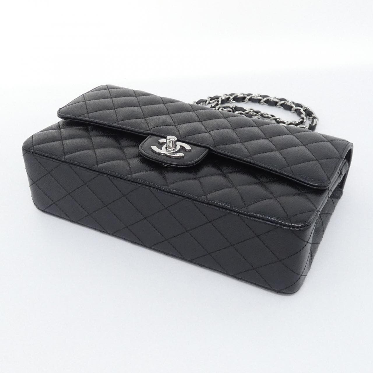 CHANEL Matelasse 1112 Shoulder Grained Calfskin 3