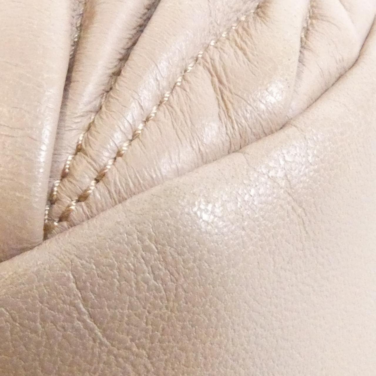 MIU MIU 5BC047 肩背包 3