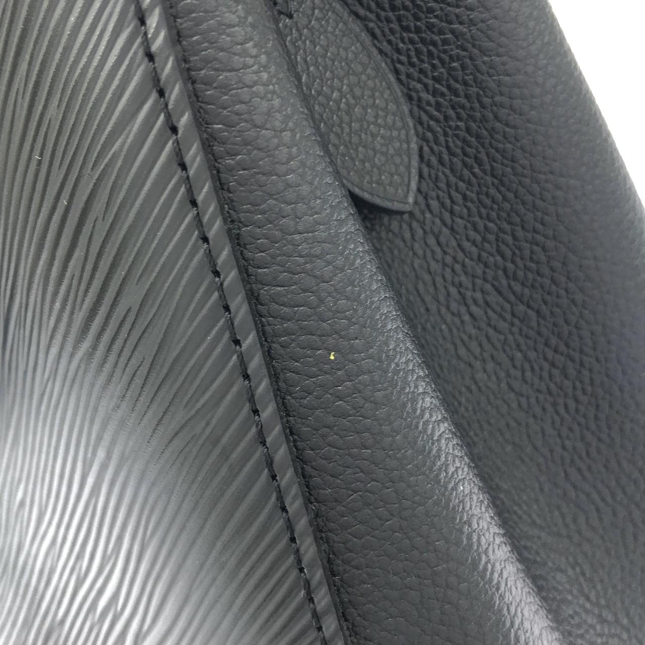 LOUIS VUITTON M59954 Tote Epi 5
