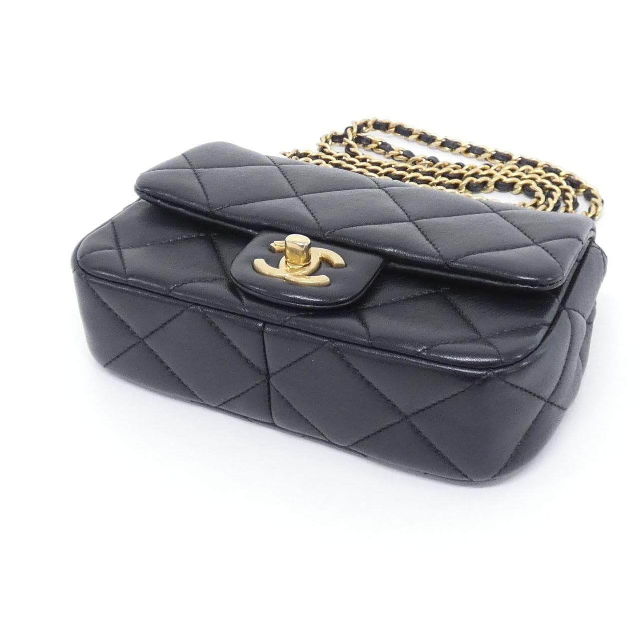 CHANEL AS4868 肩背包 羊皮 3