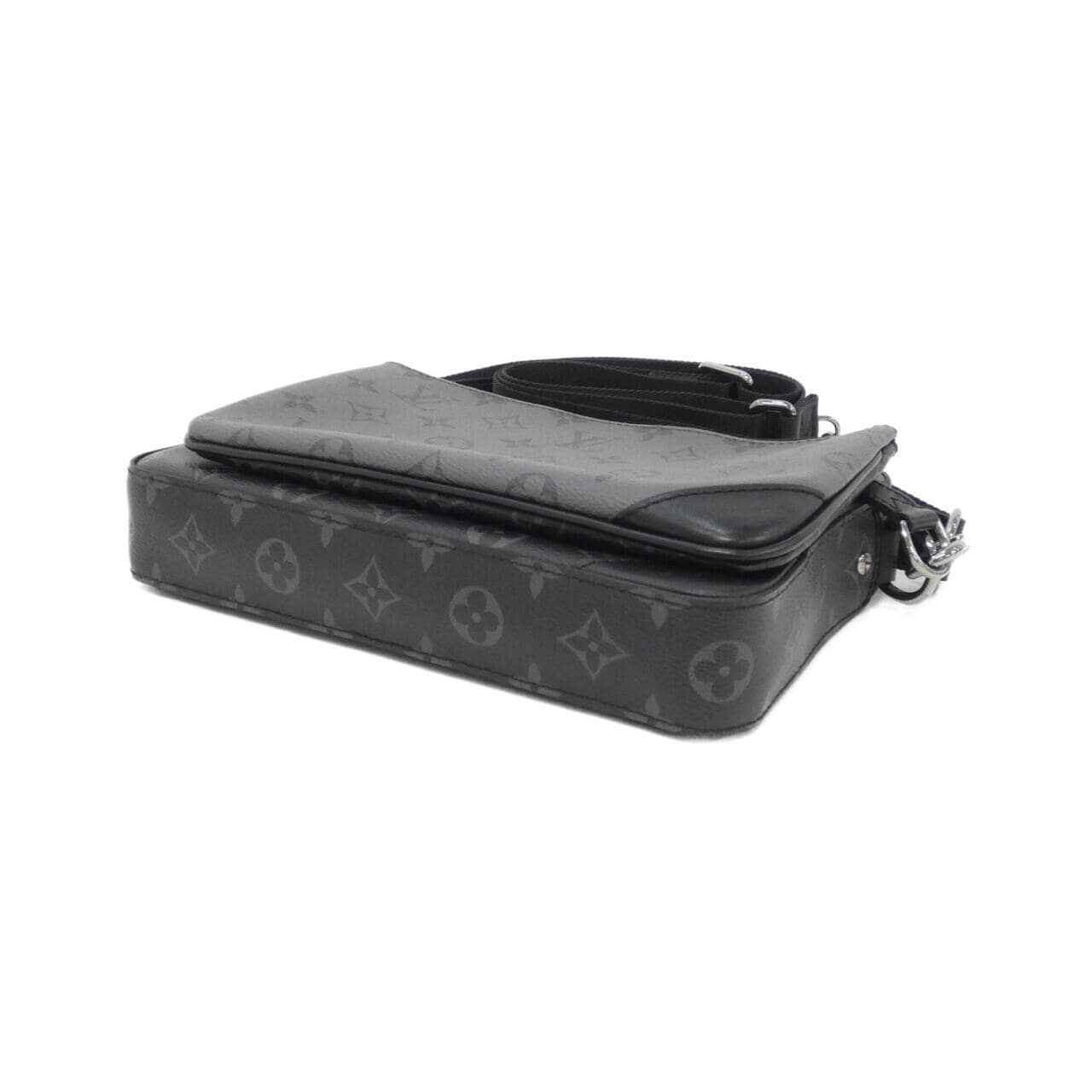 LOUIS VUITTON Eclipse M69443 Shoulder Monogram 3