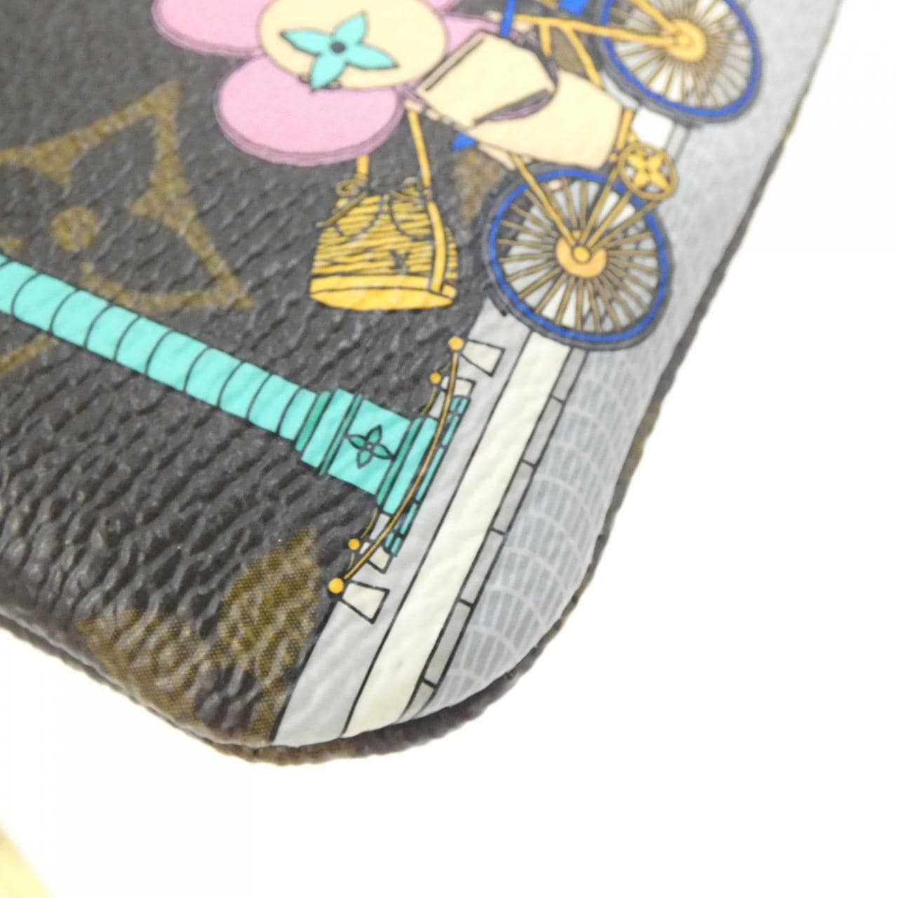 LOUIS VUITTON Pochette M81639 Coin Case Monogram 5