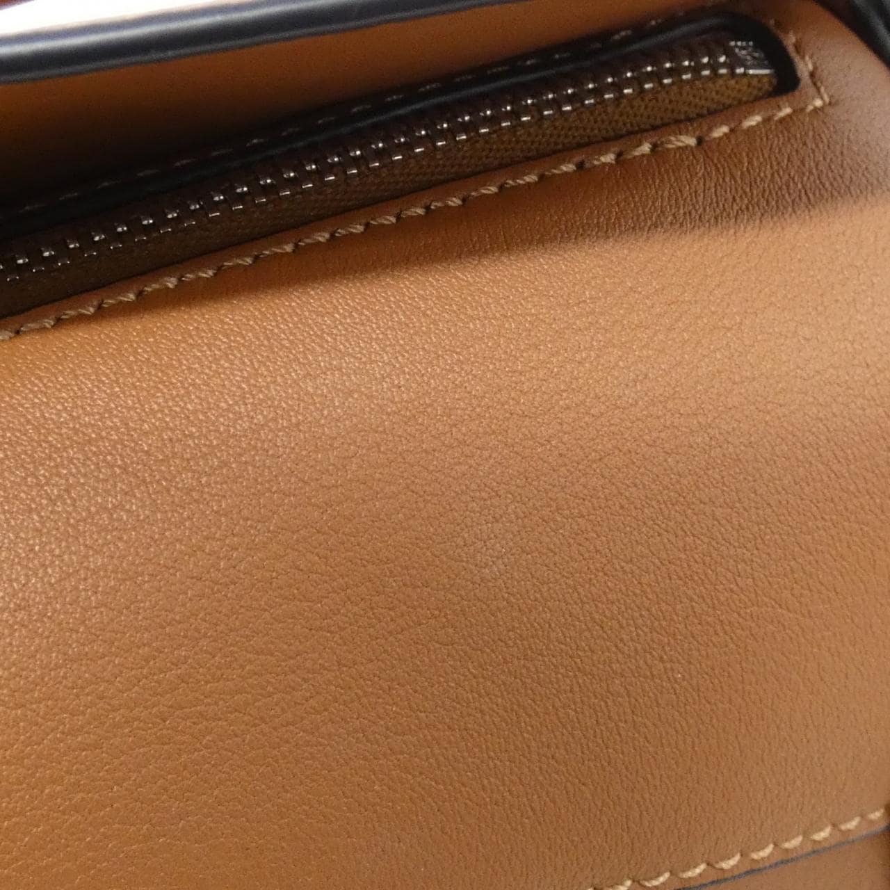LOEWE Puzzle A510P88X26 手提包 4