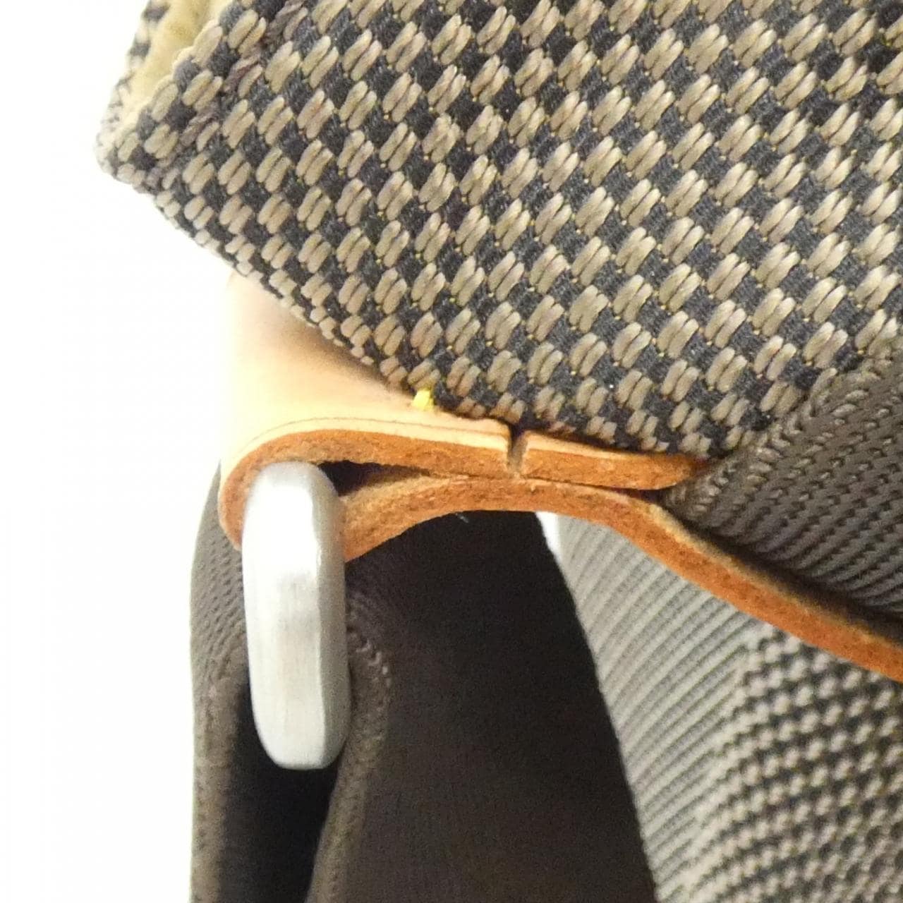 LOUIS VUITTON M93011 Handbag Damier 5