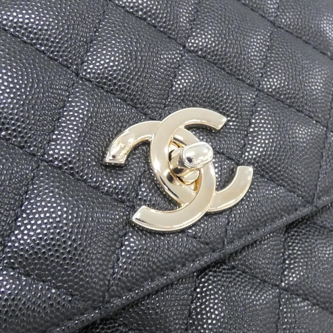 CHANEL Matelasse 92991 Handbag Grained Calfskin 4