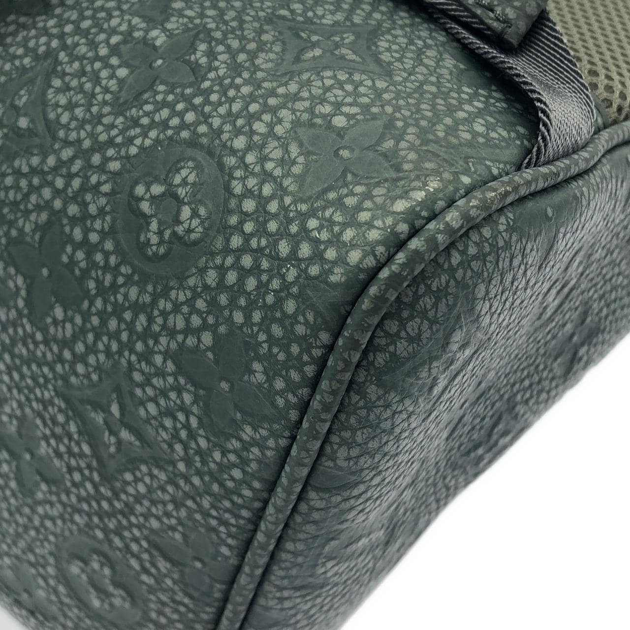 LOUIS VUITTON Ellipse M20877 Backpack 3
