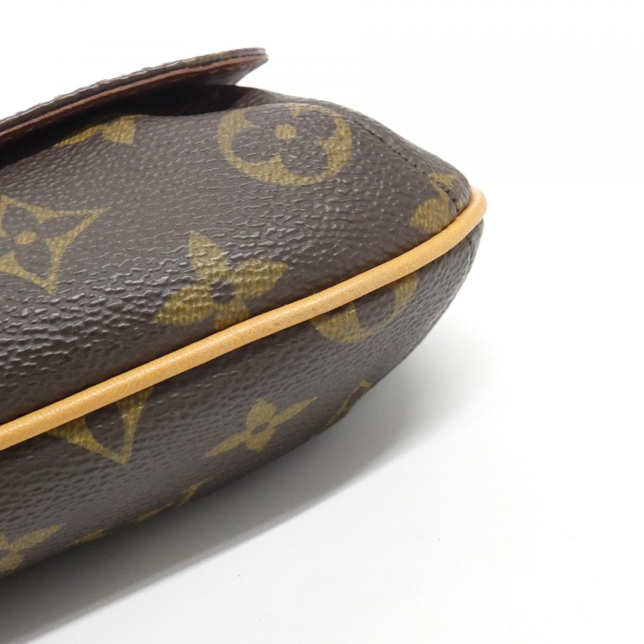 LOUIS VUITTON Musette M51258 Shoulder Monogram 3