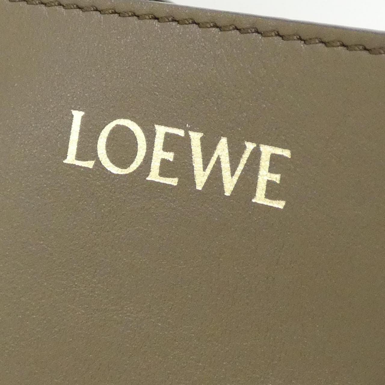 LOEWE B779Q81X01 Handbag 3