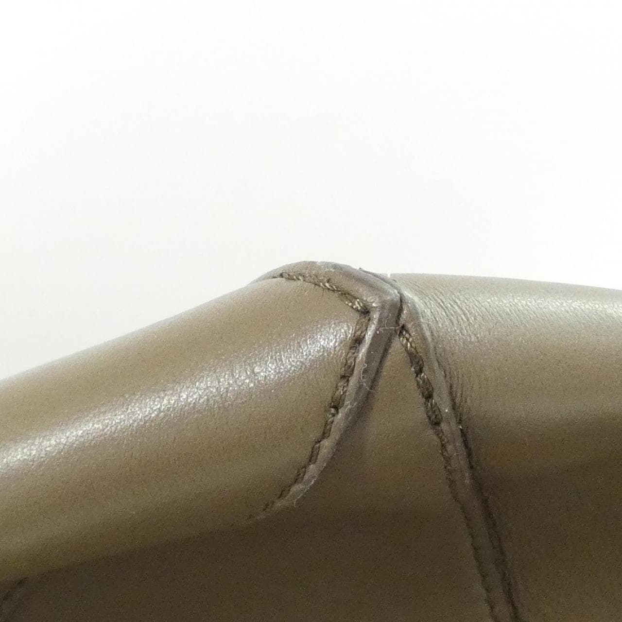 LOEWE B779Q81X01 Handbag 4
