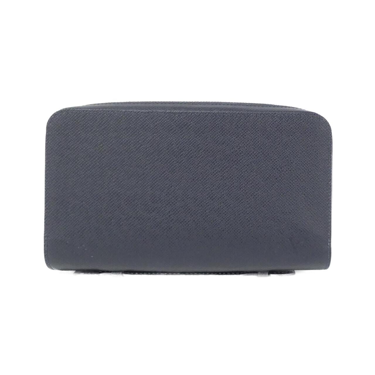 LOUIS VUITTON M44276 Wallet 2