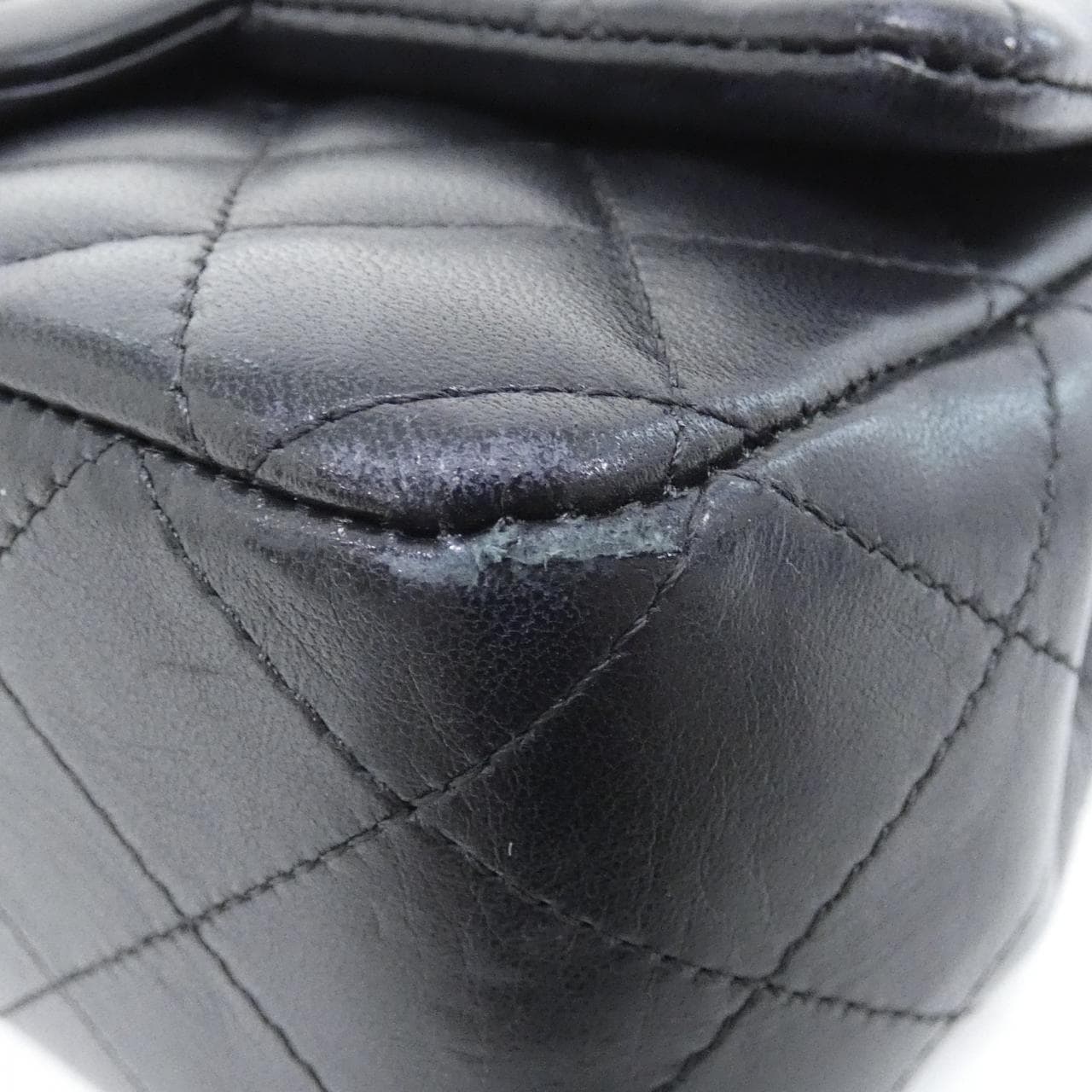 CHANEL Boy Chanel 69900 Shoulder Lambskin 3