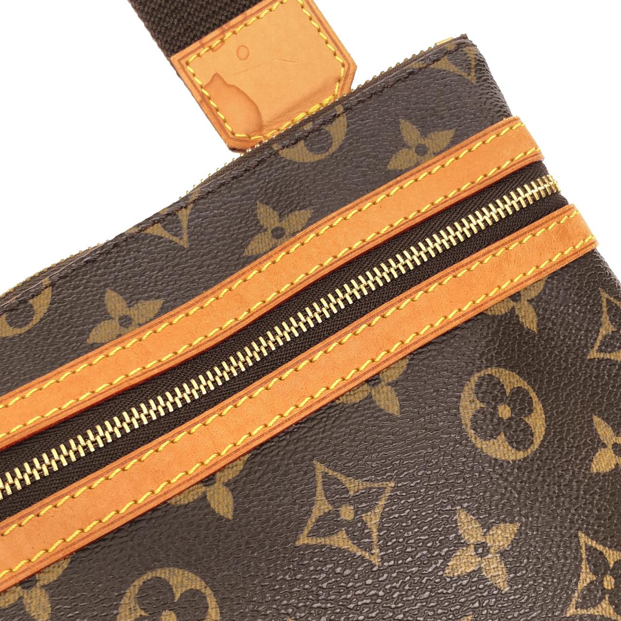 LOUIS VUITTON Pochette M40044 Shoulder Monogram 5