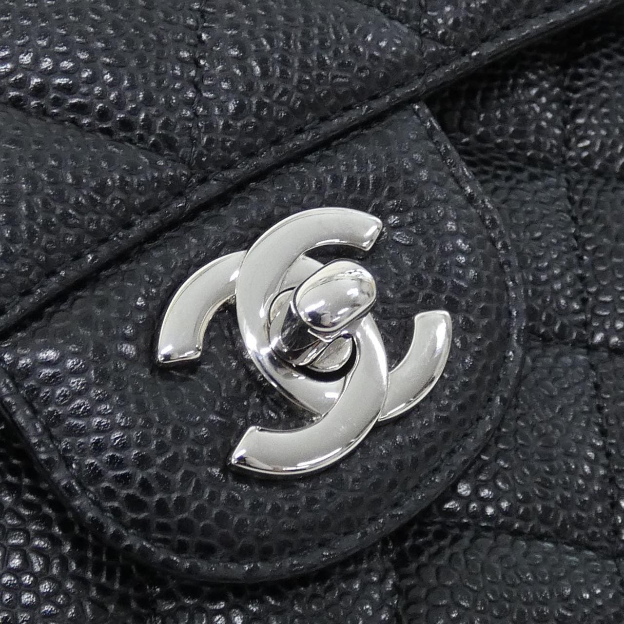 CHANEL Matelasse 1112 Shoulder Grained Calfskin 4