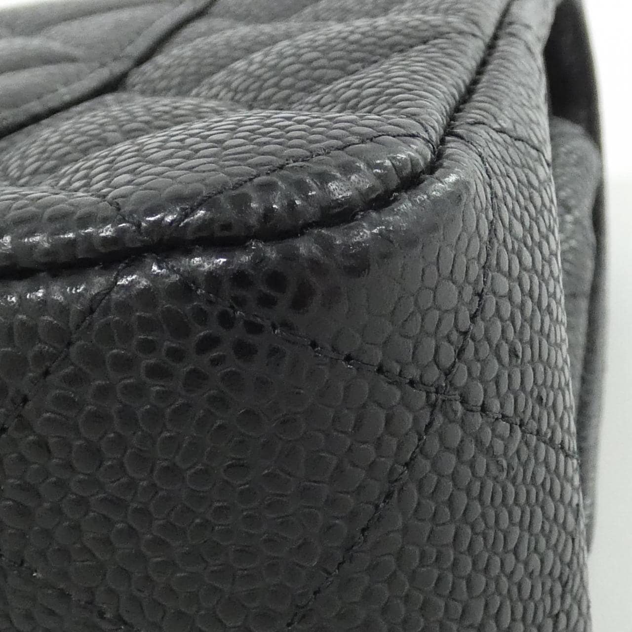 CHANEL Matelasse 1112 Shoulder Grained Calfskin 3