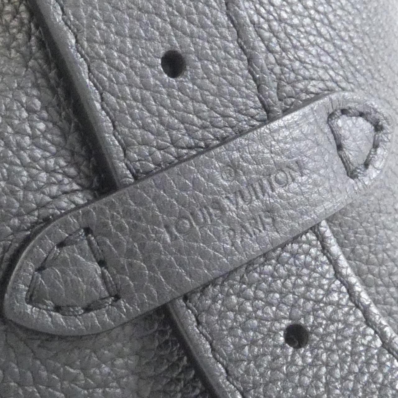 LOUIS VUITTON M24856 Shoulder 4