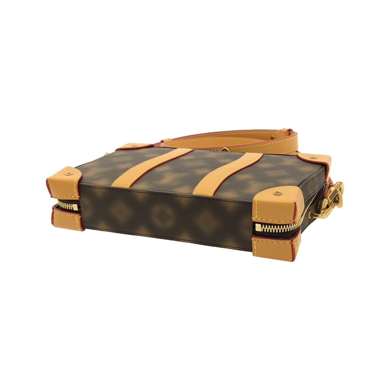 LOUIS VUITTON Soft Trunk M81580 Shoulder Monogram 3