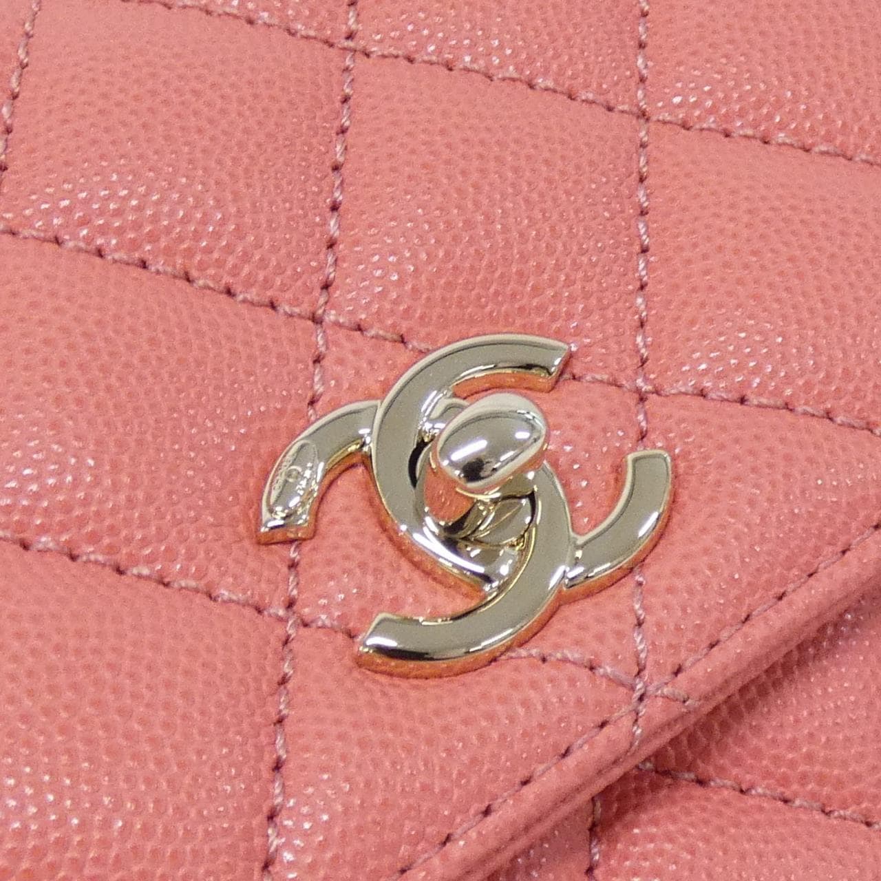 CHANEL Matelasse 92990 Handbag Grained Calfskin 4