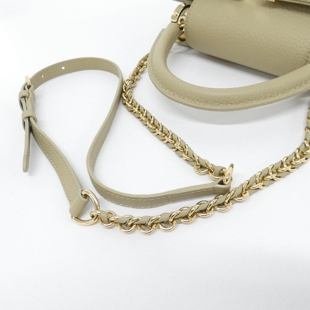 LOUIS VUITTON Capucines M15063 Handbag Canvas 5