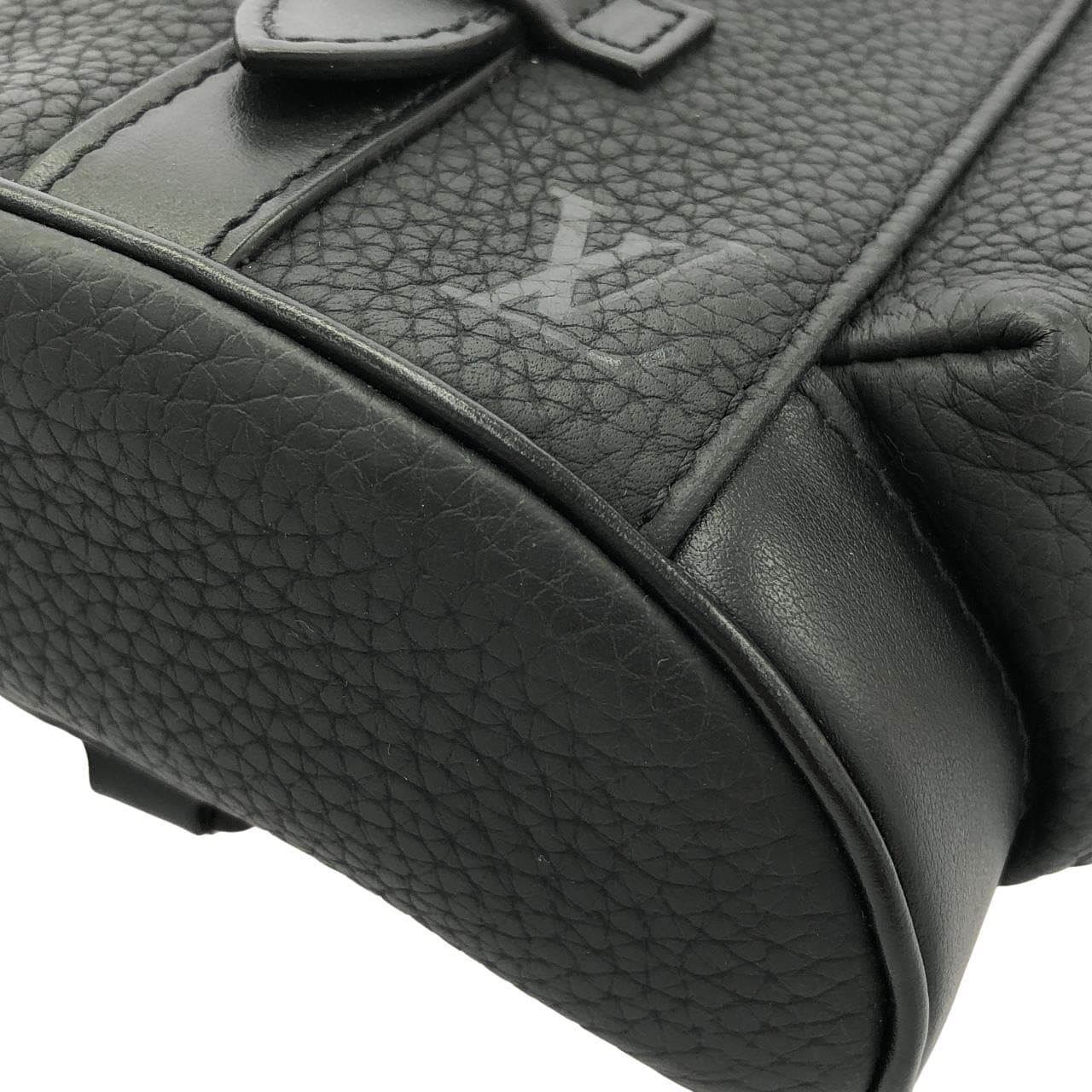 LOUIS VUITTON Christopher M58495 Shoulder Monogram 3